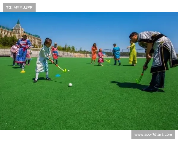 云浮曲棍球赛场成全民节日，山水光影展演绎体育与文化交融